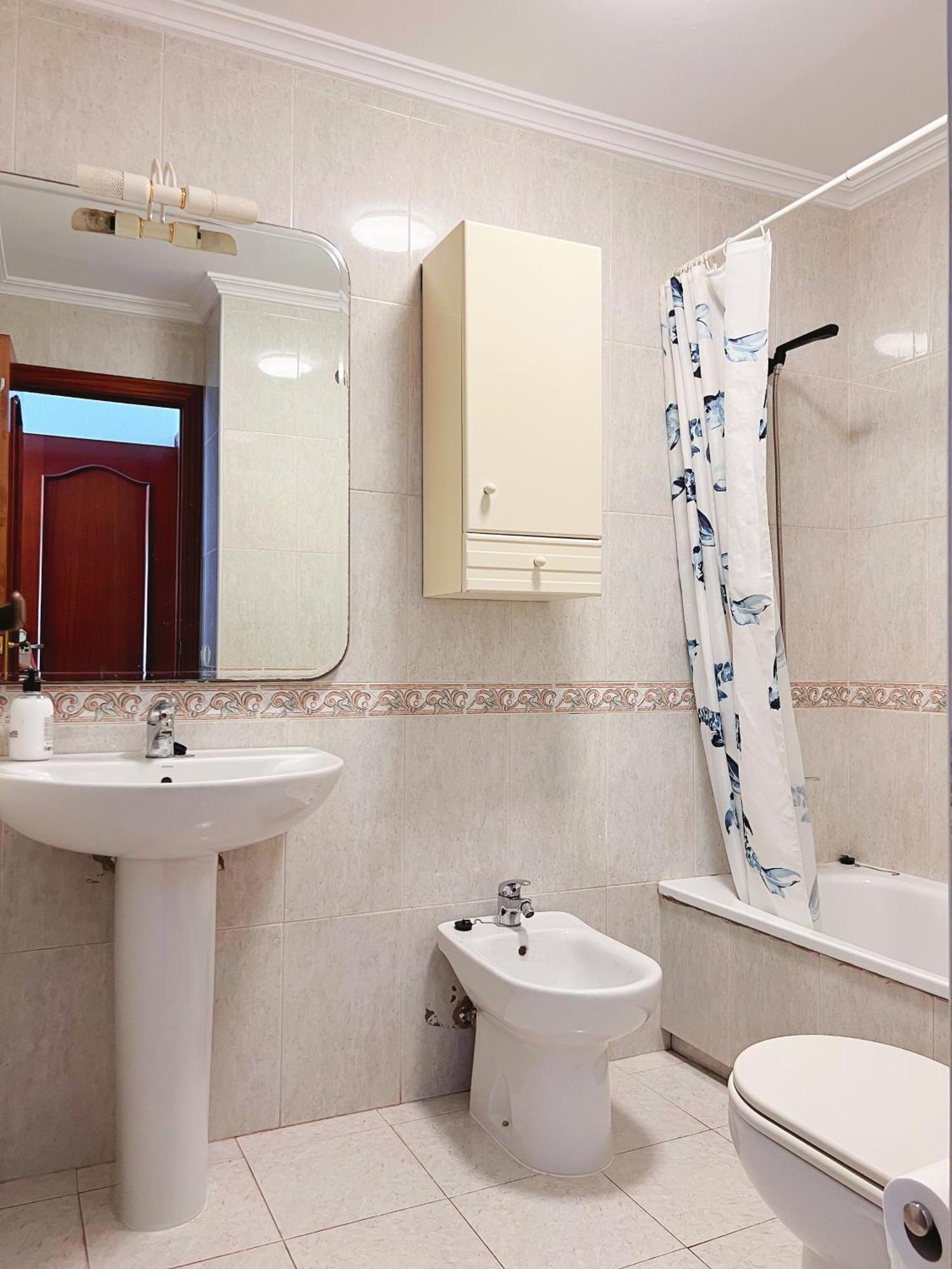 Habitacion Compartido Huelva Centro Eksteriør bilde