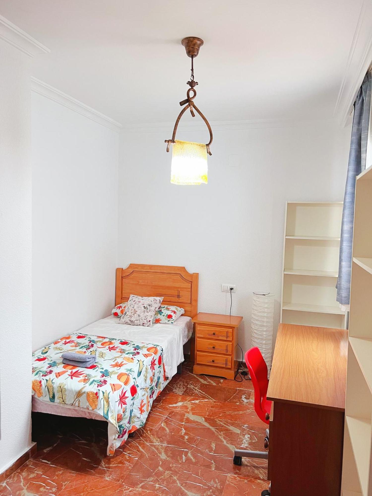 Habitacion Compartido Huelva Centro Eksteriør bilde