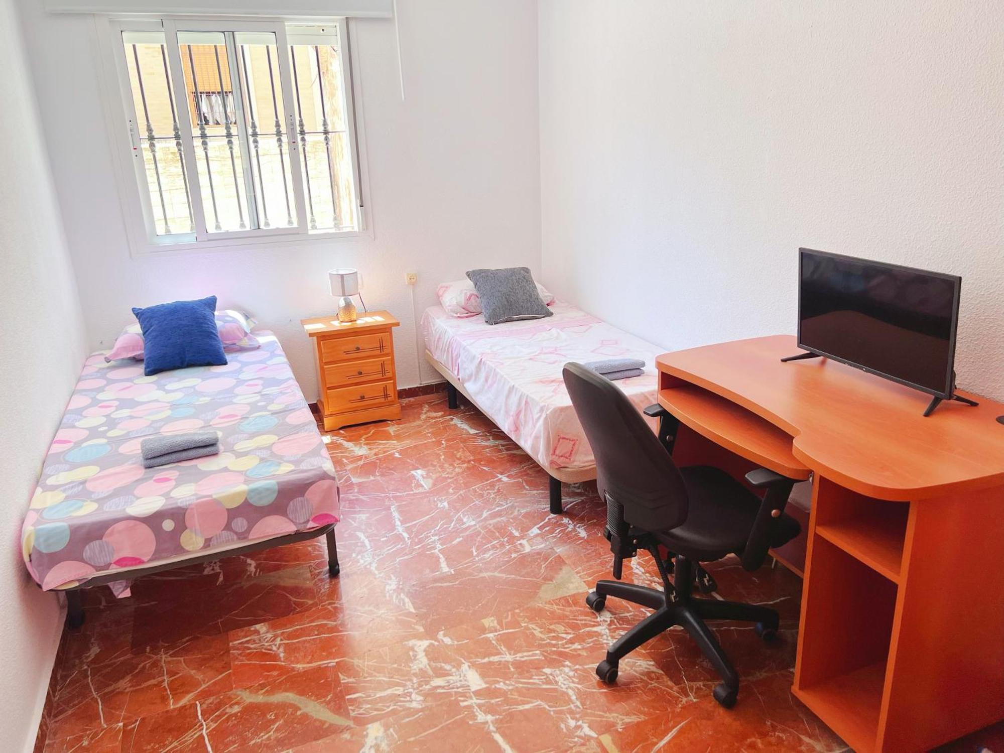 Habitacion Compartido Huelva Centro Eksteriør bilde